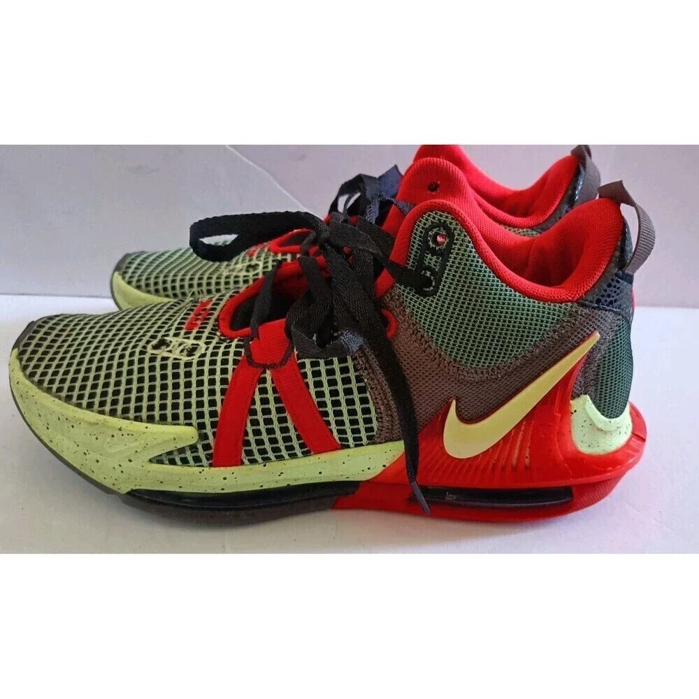 Nike LeBron Witness 7 Sneakers Men's Size 8 Alligator Volt Crimson DM1123 001